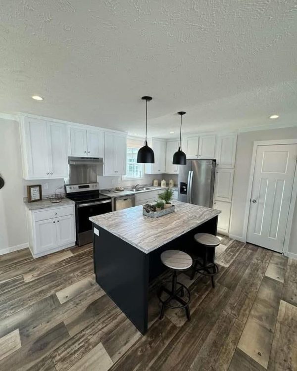 1411 sqft 3 bed 2 bath - Image 2